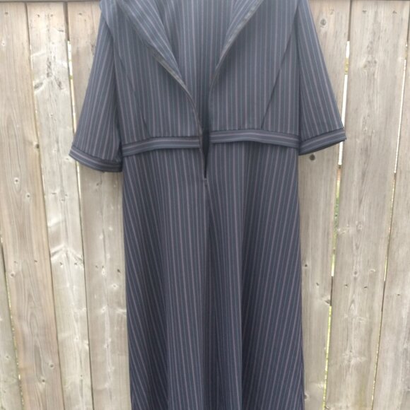 Amish Mennonite Cape Dress 43.75"B 38"W Black Red Pinstripe - Picture 9 of 10